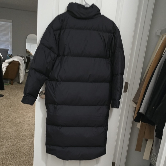 Black Puffer Coat - Picture 6 of 6